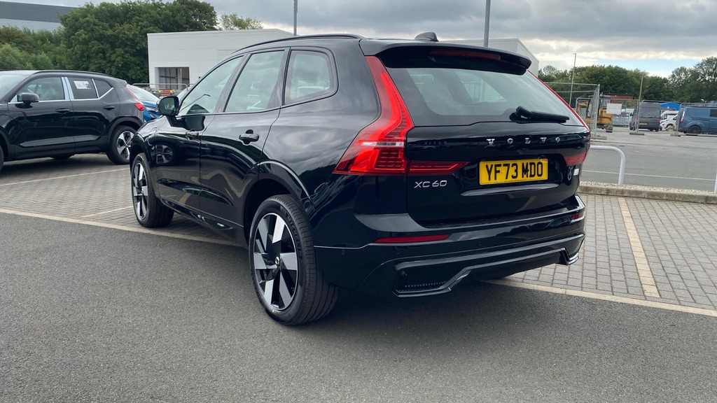 Volvo XC60 Plus Dark T6 Awd 350 Hp  #4