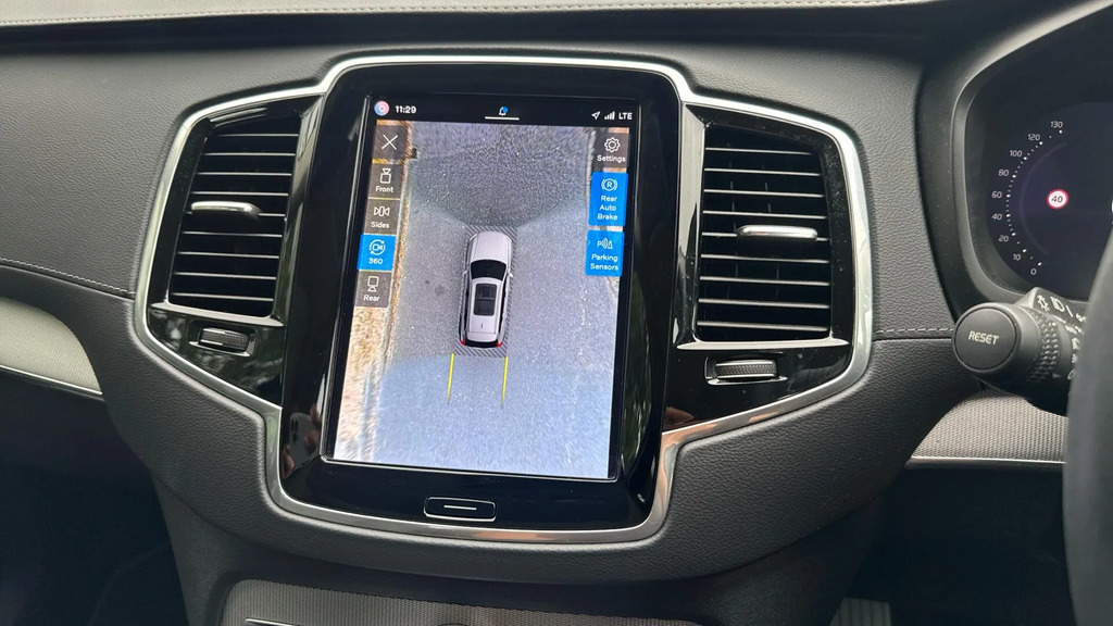 Volvo XC90 T8 Recharge Plus Dark Grey #17
