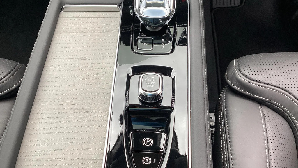 Volvo XC90 2.0 B5p Plus Dark Awd Geartronic Blue #14