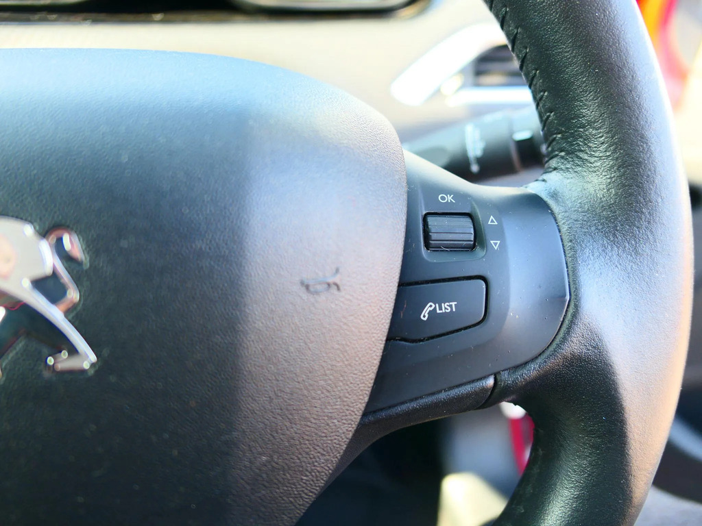 Peugeot 2008 2008 Allure Ss Grey #15