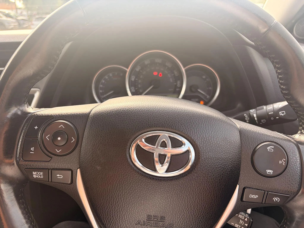 Toyota Auris 1.8 Vvti Excel Brown #18