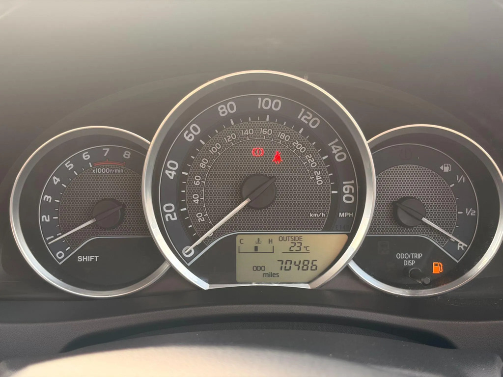 Toyota Auris 1.8 Vvti Excel Brown #16