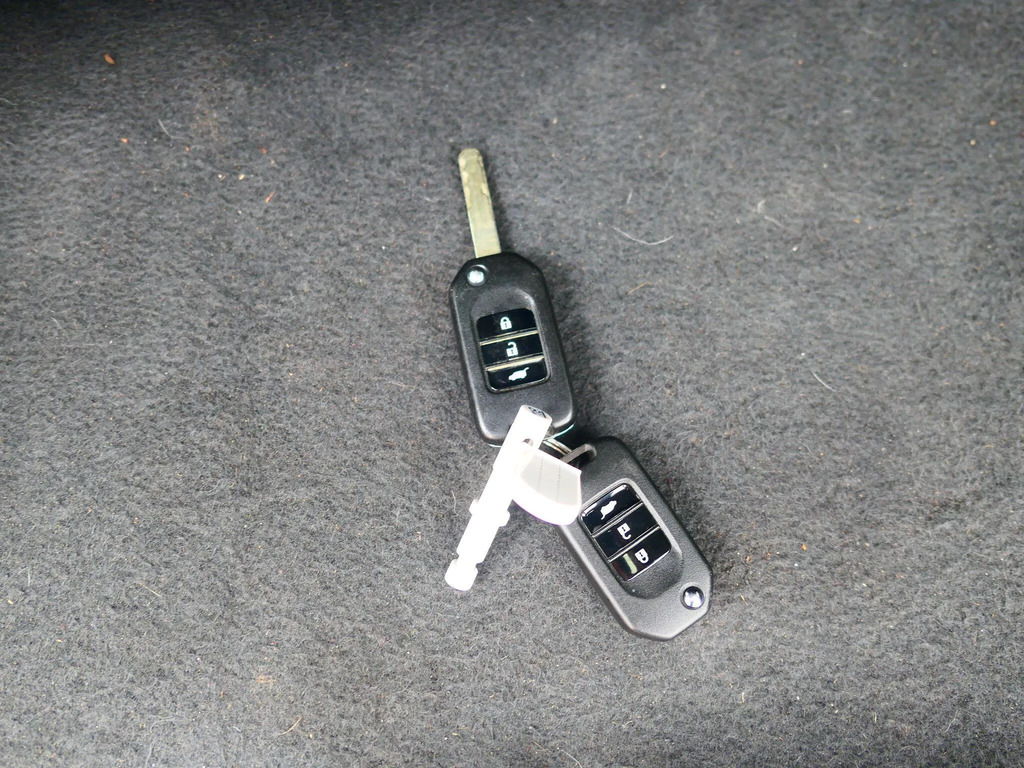 Honda Civic Civic I-dtec Sport White #28