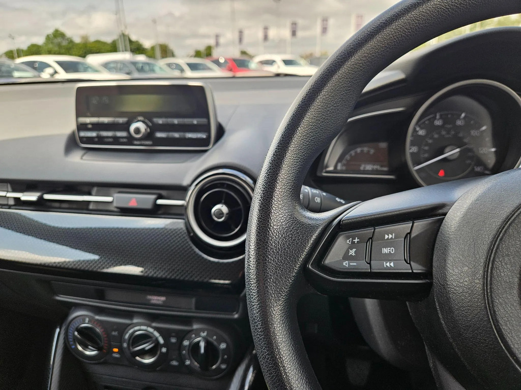 Mazda 2 1.5 Skyactiv-g Sport Nav Euro 6 Ss Red #15
