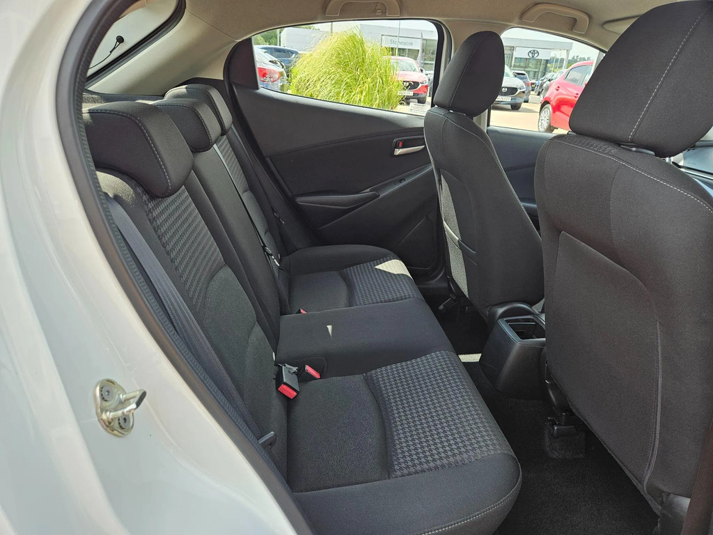 Mazda 2 1.5 Skyactiv-g Sport Nav Euro 6 Ss Red #17