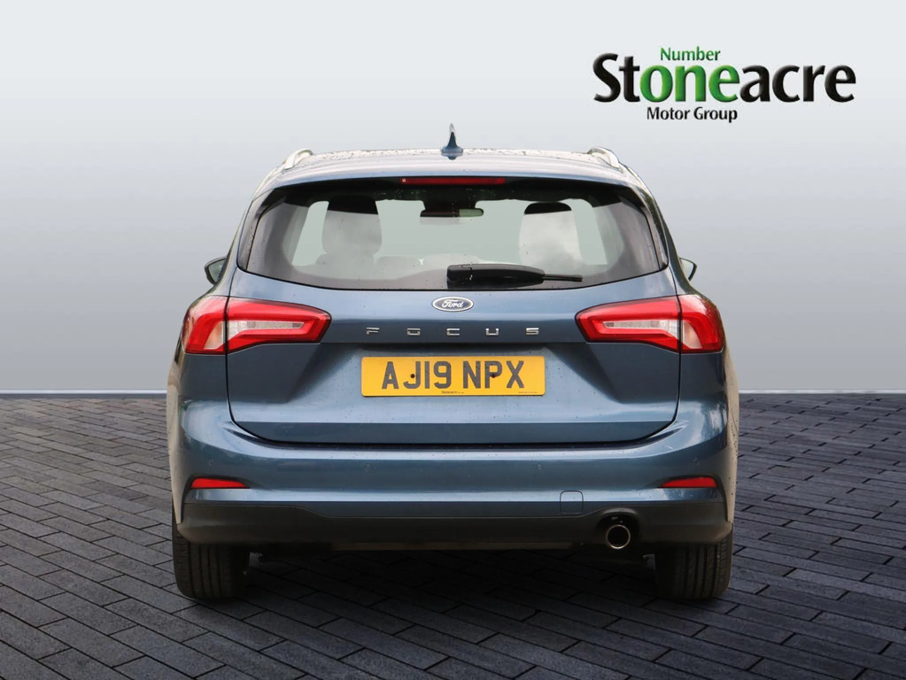 Ford Focus 1.0T Ecoboost Titanium Euro 6 Ss Estate AJ19NPX #4