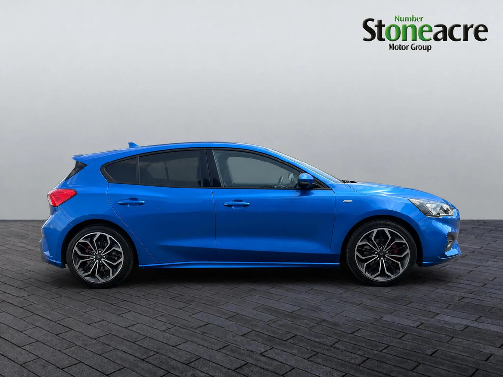 Ford Focus 1.0T Ecoboost St-line Hatchback Blue #2