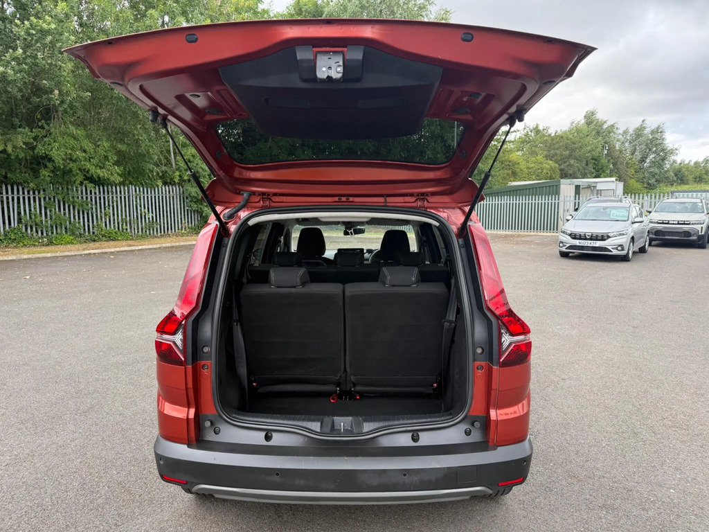 Dacia Jogger 1.0 Tce Extreme Se Mpv Green #18