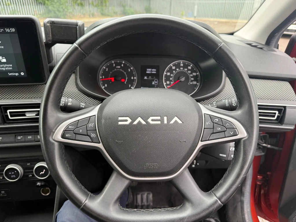 Dacia Jogger 1.0 Tce Extreme Se Mpv Green #26