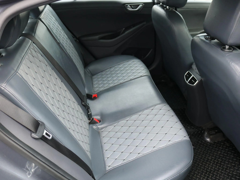 Hyundai Ioniq Hatchback Grey #13