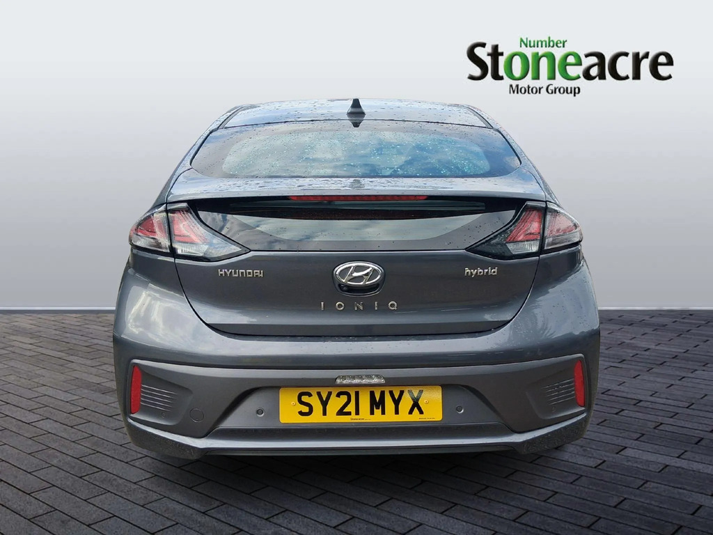 Hyundai Ioniq 1.6 H-gdi Premium Hatchback Hybrid Dct #4
