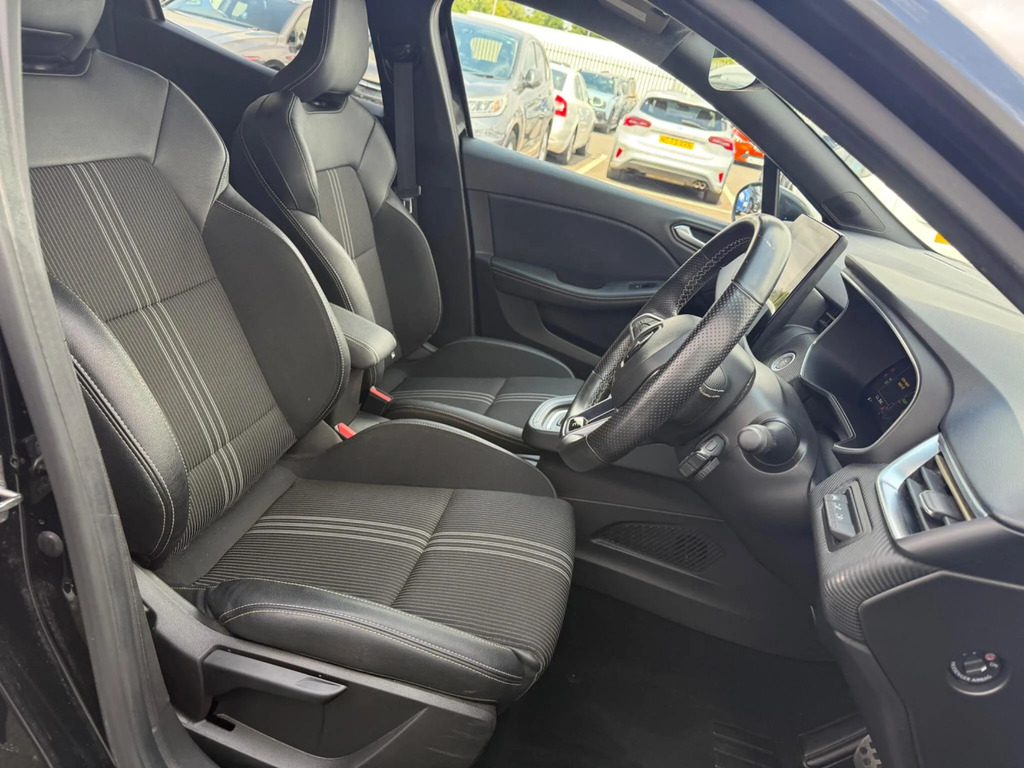 Renault Clio 1.6 E-tech Full Hybrid 145 Engineered #4
