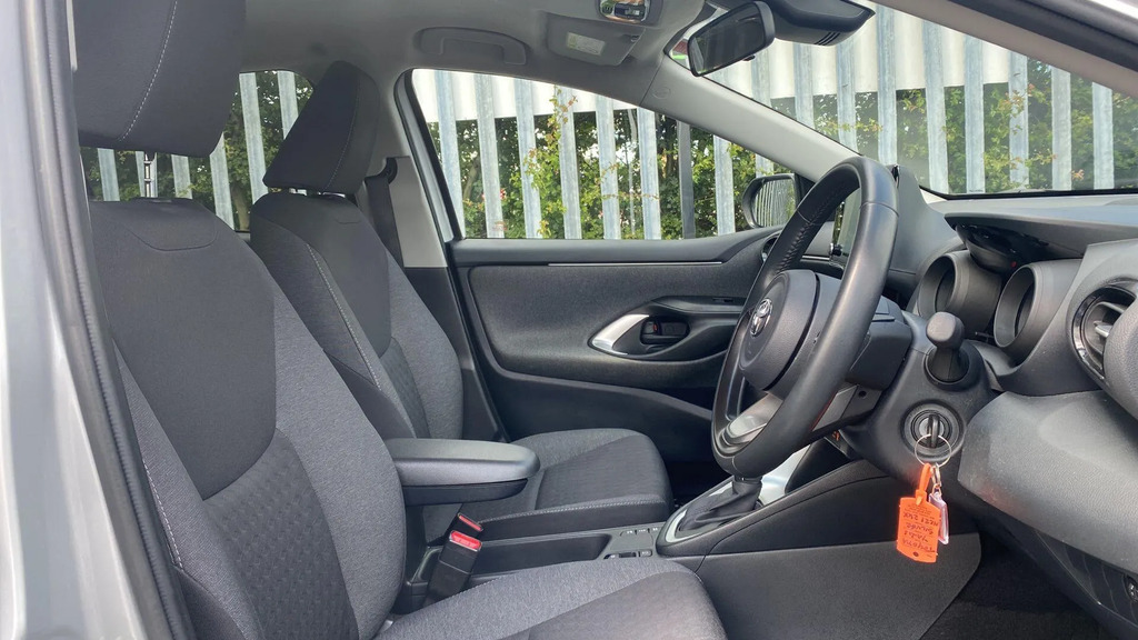 Toyota Yaris Design Grey #14