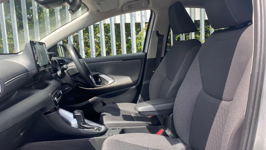 Toyota Yaris Design Grey #13