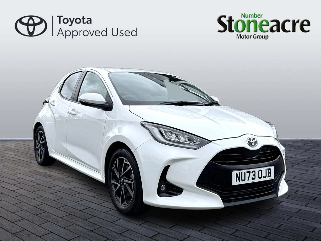 Toyota Yaris 1.5 Hybrid Design Cvt 