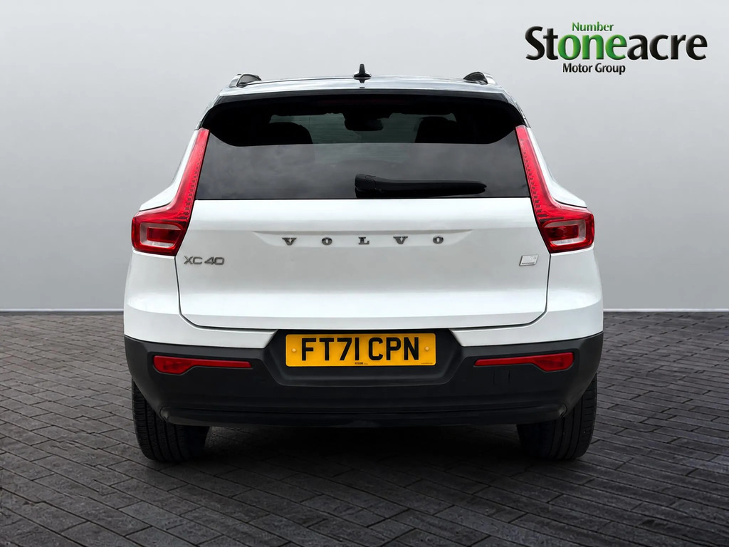 Volvo XC40 1.5H T5 Recharge 10.7Kwh Ultimate Dark Suv Pet White #6