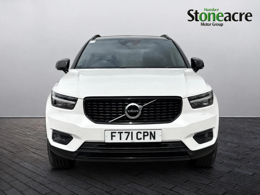 Volvo XC40 1.5H T5 Recharge 10.7Kwh Ultimate Dark Suv Pet White #2