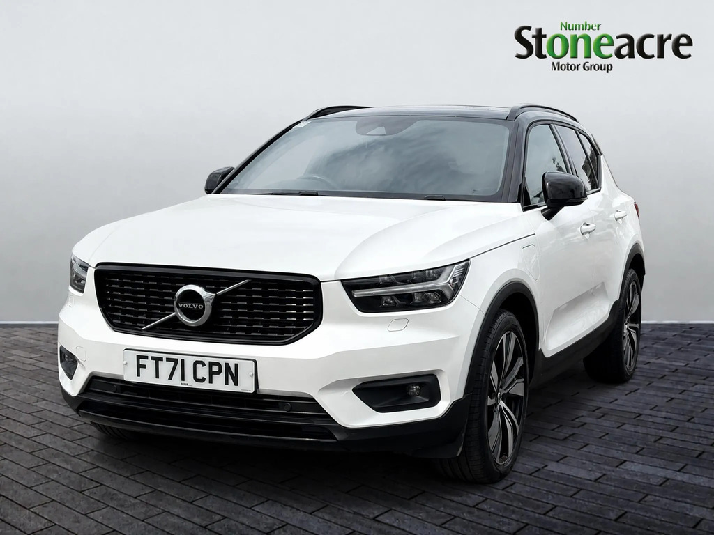 Volvo XC40 1.5H T5 Recharge 10.7Kwh Ultimate Dark Suv Pet White #3
