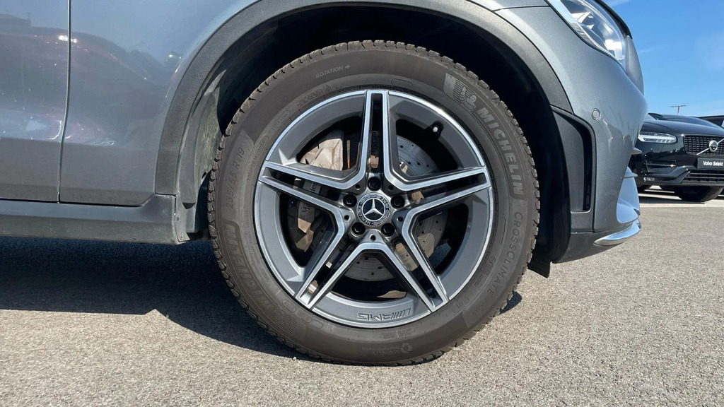 Mercedes-Benz GLC Class Glc 300 D 4Matic Amg Line Premium Plus Silver #9