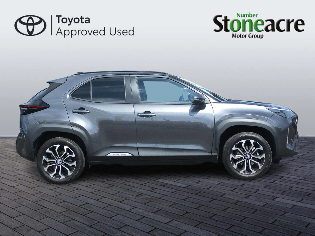 Toyota Yaris Cross 1.5 Hybrid Design ND26BRX #2