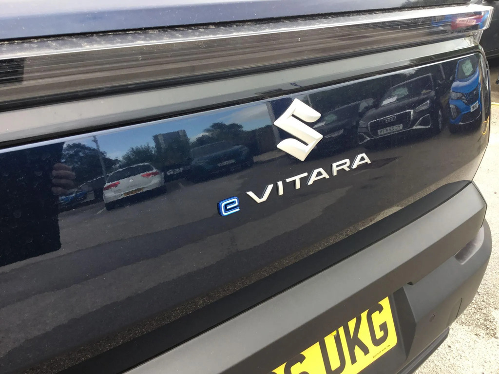 Suzuki Vitara E-vitara 135Kw Ultra Allgrip-e 61Kwh Esta Black #10