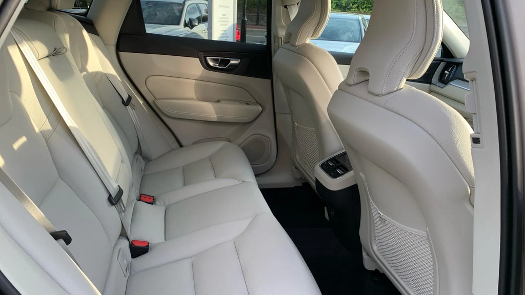 Volvo XC60 Plus Dark B4 Awd Mild Hybrid #6