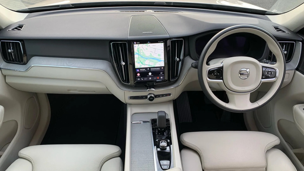 Volvo XC60 Plus Dark B4 Awd Mild Hybrid #5