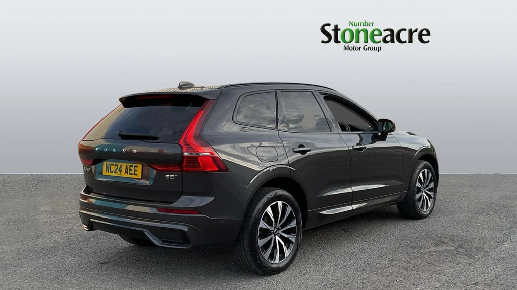 Volvo XC60 Plus Dark B5 250 Hp #2