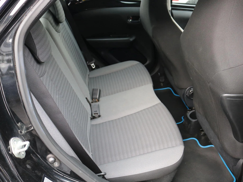 Toyota Aygo X-press Grey #25