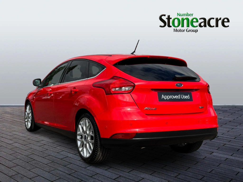 Ford Focus 1.5 Tdci St-line Euro 6 Ss Black #5