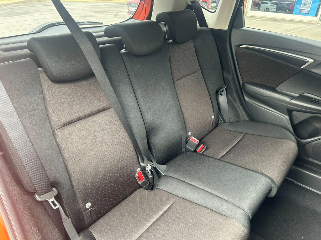 Honda Jazz 1.3 Se Navi Yellow #15