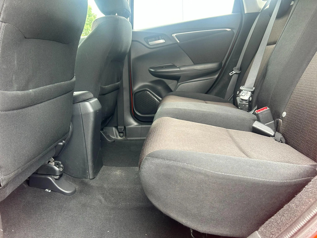 Honda Jazz 1.3 Se Navi Yellow #14