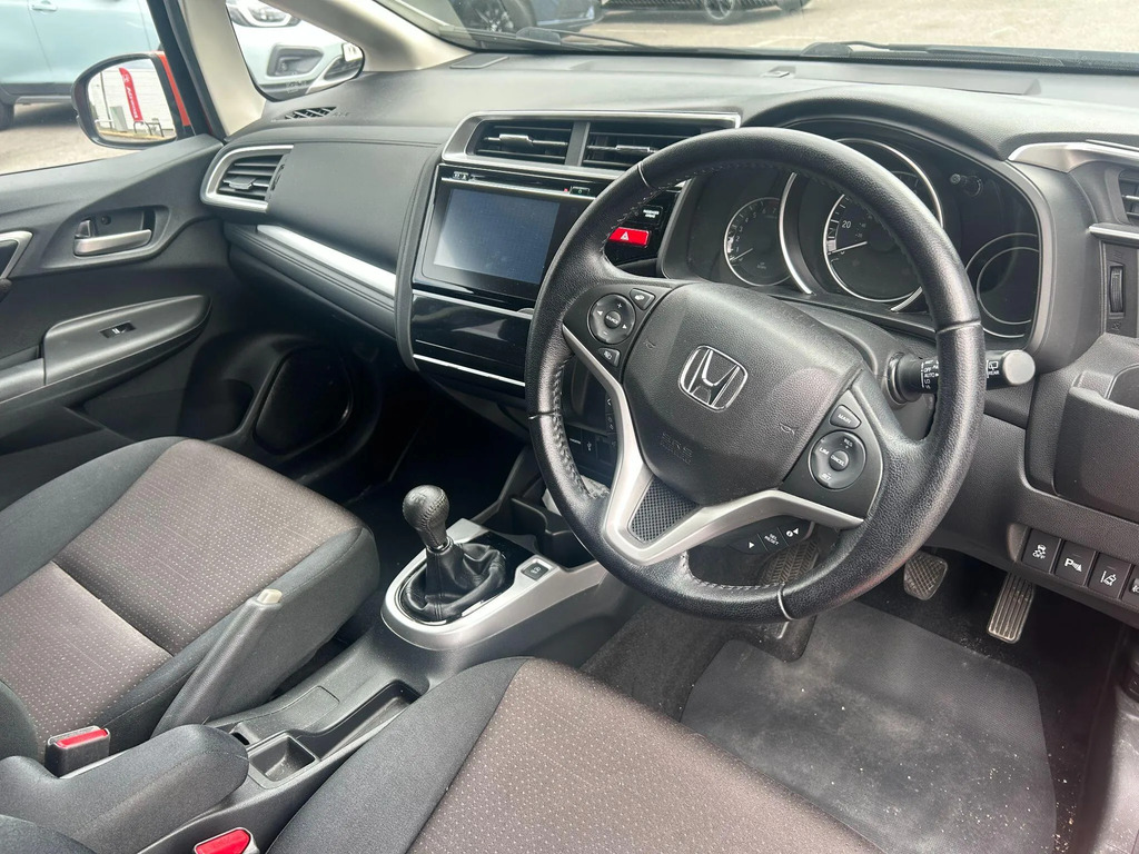 Honda Jazz 1.3 Se Navi Yellow #10