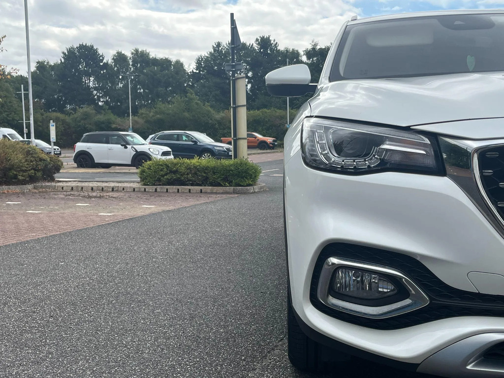 MG HS 1.5 T Gdi Exclusive Suv Dct White #23