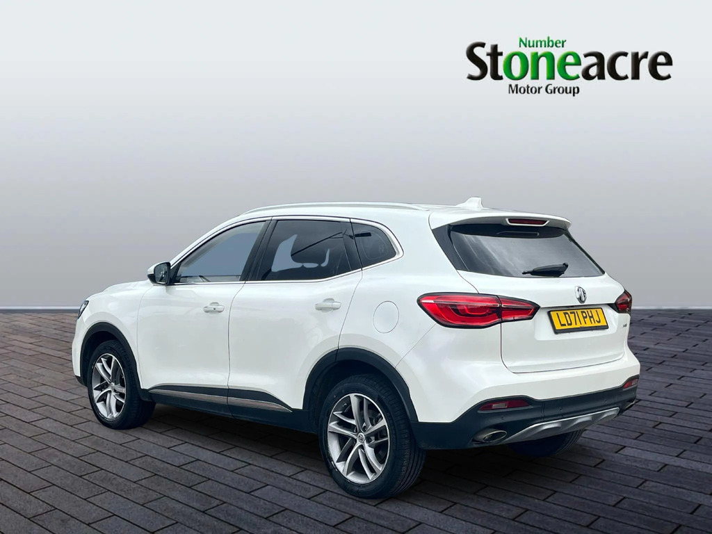 MG HS 1.5 T Gdi Exclusive Suv Dct White #4