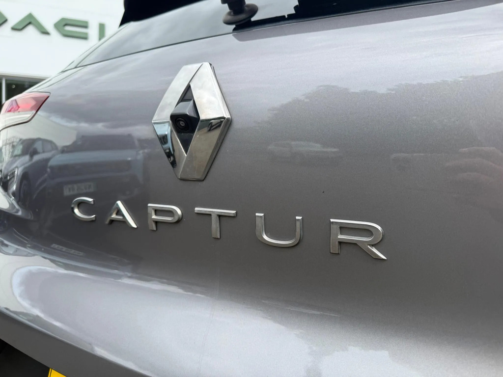 Renault Captur 1.6 E-tech Full Hybrid 145 Techno #3