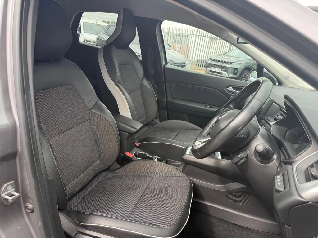 Renault Captur 1.6 E-tech Full Hybrid 145 Techno #5