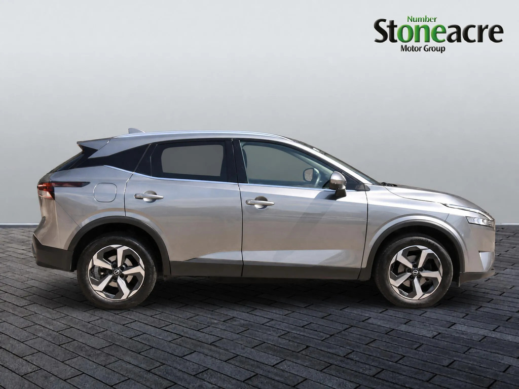 Nissan Qashqai 1.3 Dig-t Mh N-connecta #2