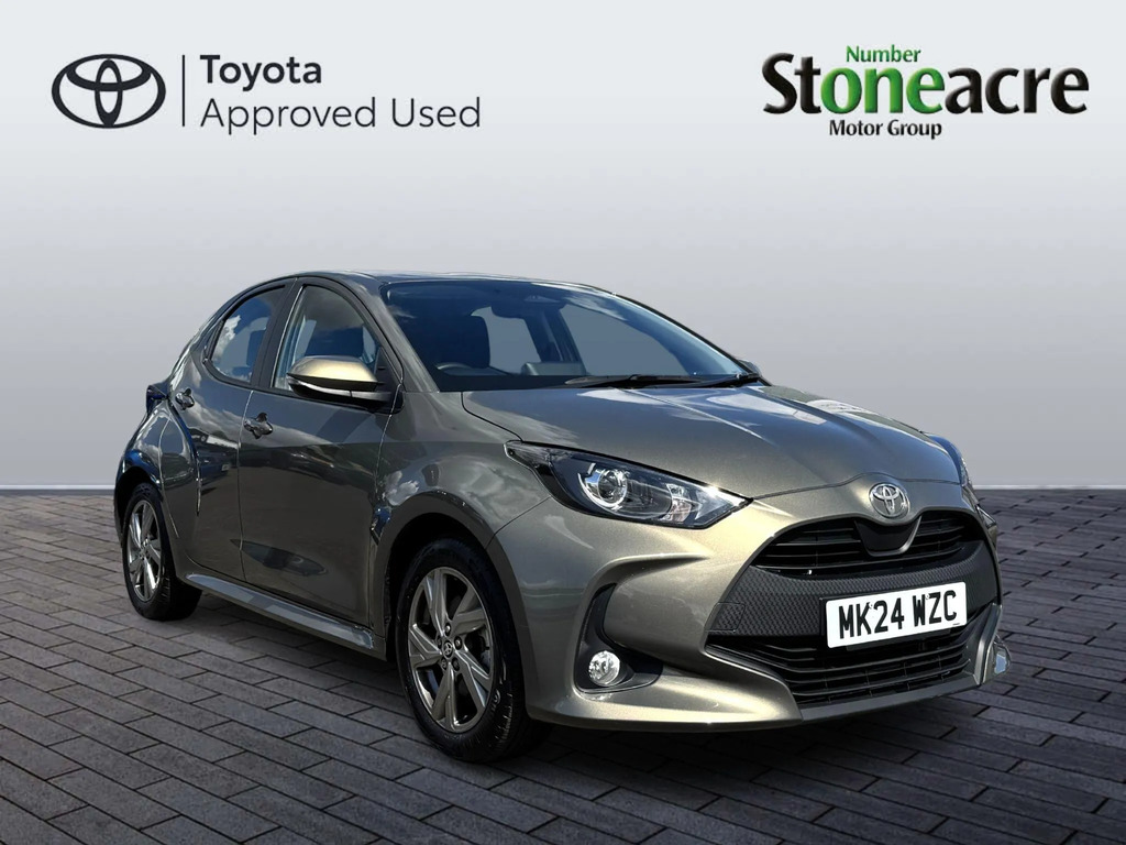 Toyota Yaris 1.5 Hybrid Icon Cvt