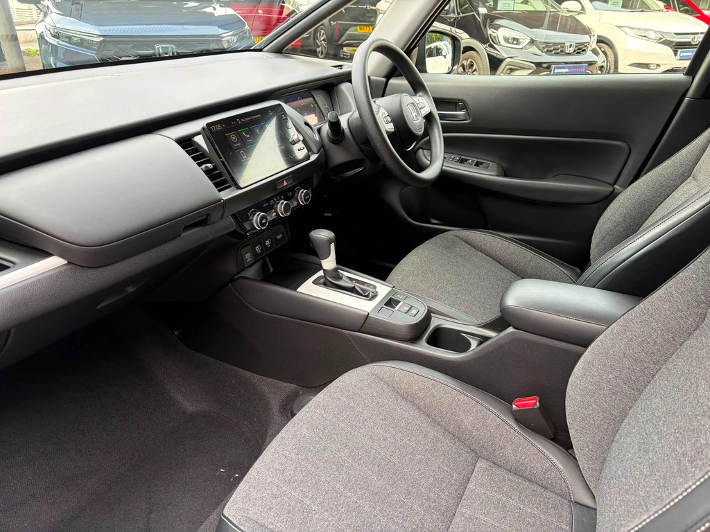 Honda Jazz 1.5 I-mmd 109Ps Sr Ecvt White #25