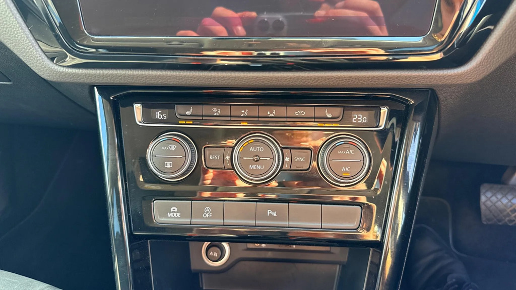 Volkswagen Touran Grey #24