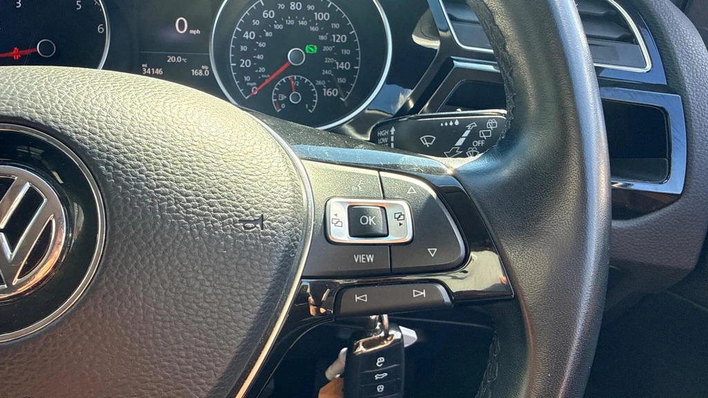 Volkswagen Touran Grey #20