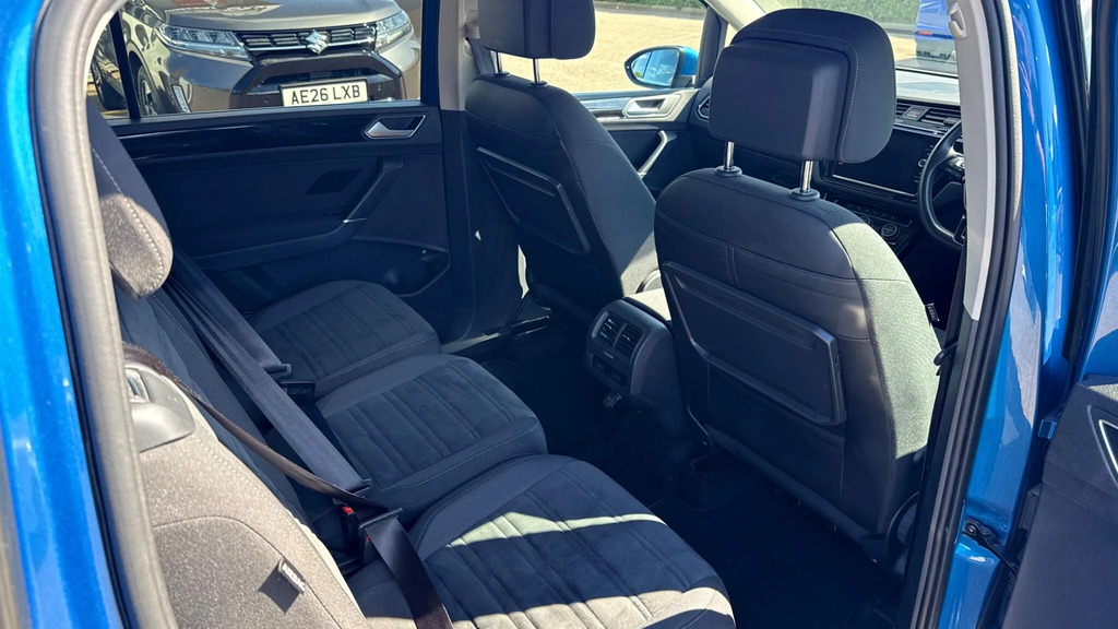 Volkswagen Touran Grey #15