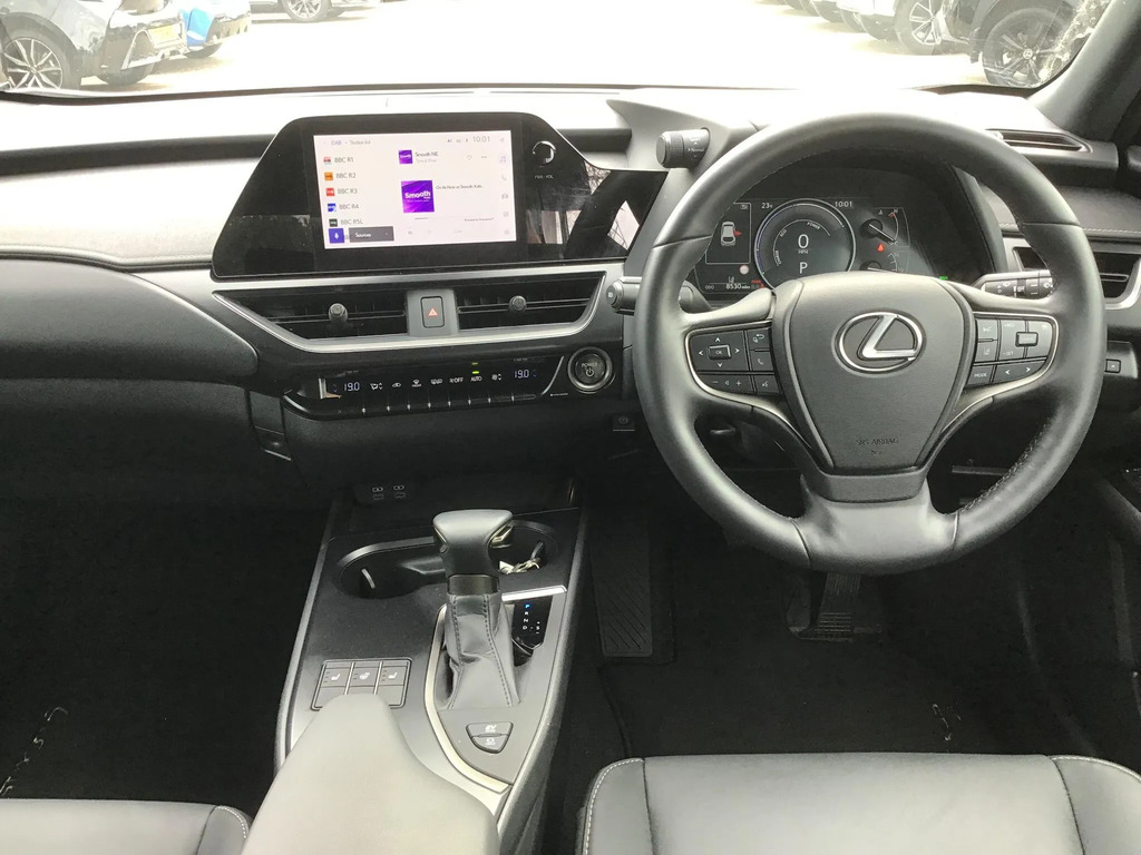 Lexus UX 250H 2.0 F-sport Design Cvt  #3