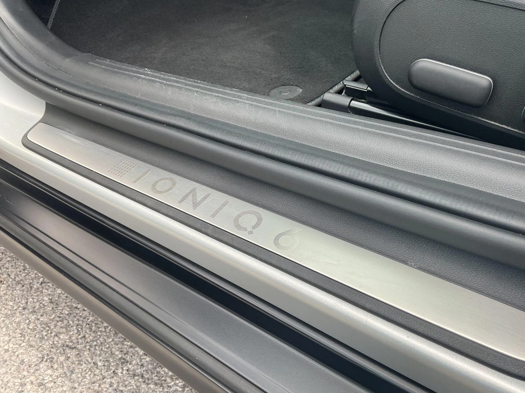 Hyundai Ioniq 6 Ultimate White #19