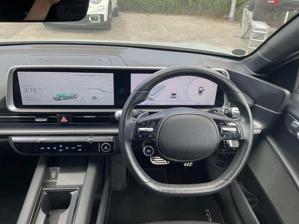 Hyundai Ioniq 6 Ultimate White #26