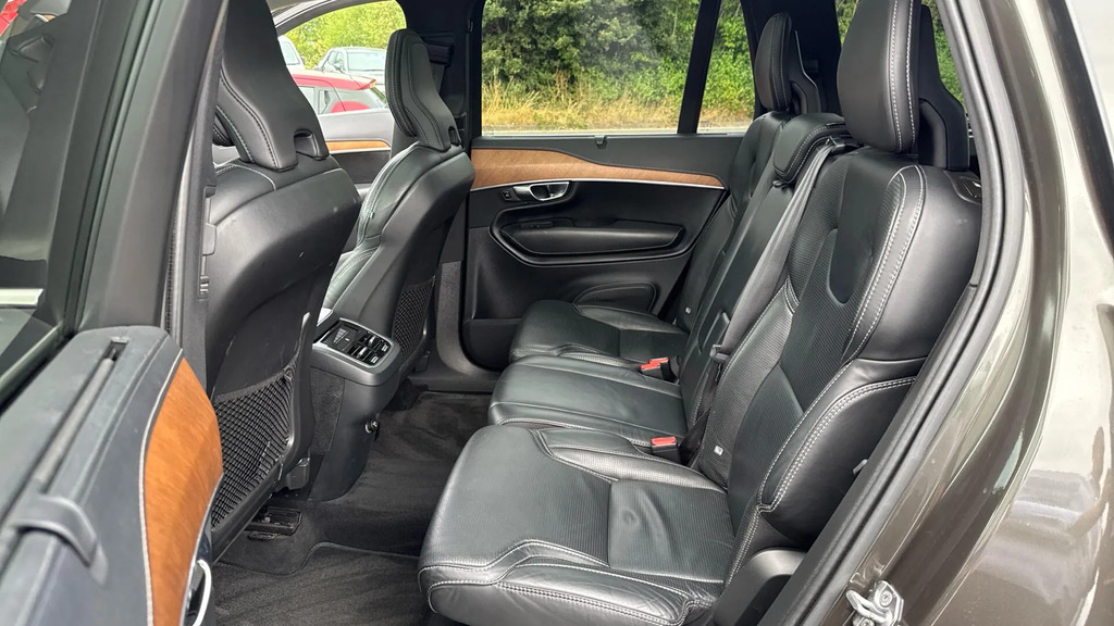 Volvo XC90 2.0 B5 R-design Awd 231 Bhp Full History White #31
