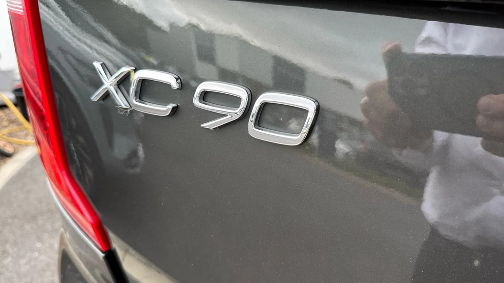 Volvo XC90 2.0 B5 R-design Awd 231 Bhp Full History White #38