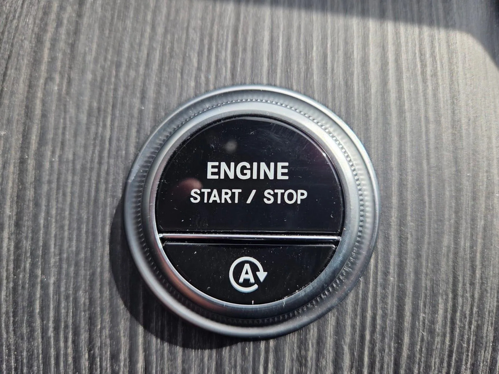Mercedes-Benz CLE Class Cle 300 4Matic Red #17
