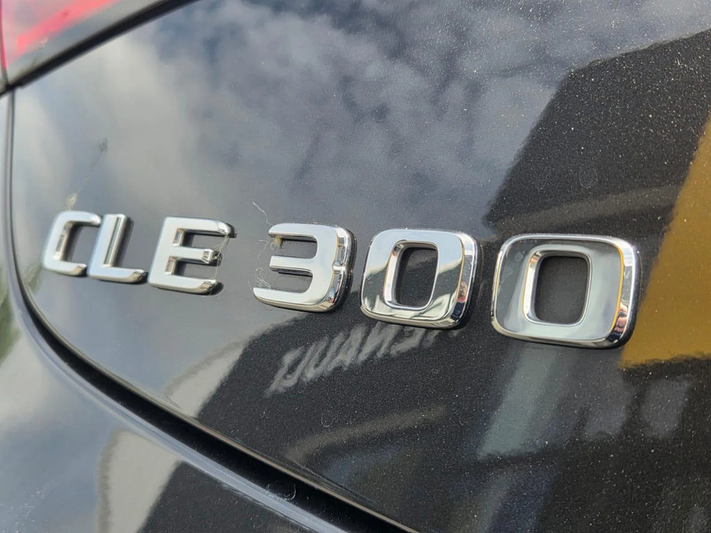 Mercedes-Benz CLE Class Cle 300 4Matic Red #39
